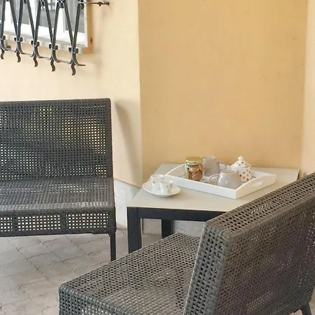 Modern In Fenced Garden 50 M² Apartment Gioia Del Colle